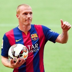 Mathieu Berharap Bisa Sesukses Puyol