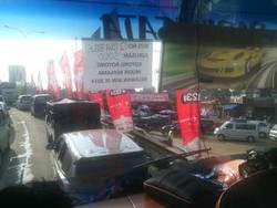 Macet Parah! Karawang Arah Simpang Jomin Ditempuh 15 Jam