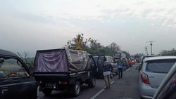 Puncak Arus Mudik, Jakarta-Bandung 7 Jam