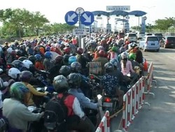 Puncak Arus Mudik di Tol Jembatan Suramadu Diperkirakan Hari ini