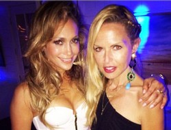 Kemeriahan Pesta Ulang Tahun Jennifer Lopez yang Habiskan Biaya Rp 1,2 Miliar