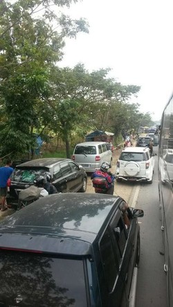 Pantura Macet Parah, Jakarta-Subang Ditempuh 12 Jam