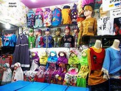 Berburu Baju Lebaran di Pusat Grosir Surabaya