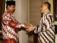 Prabowo Hadiri Open House Ical