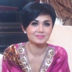 Yuni Shara Larang Ibunda Minum Kopi