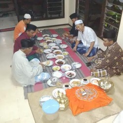 Melihat Ritual Warga Desa Adat Kemiren Takbiran dengan Bersedekah Lebaran