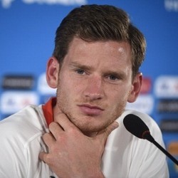 Klaim Diri Diminati Barca, Vertonghen Setia Spurs