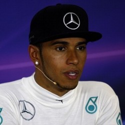 Gapai Podium di Hungaroring, Hamilton Ucapkan Terima Kasih pada Tim