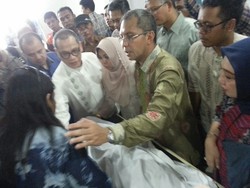 Ada Korban Tewas, Pembagian Sedekah di Rumah JK Dihentikan