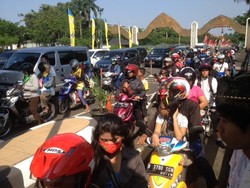 Hari Kedua Lebaran, TMII Mulai Dipadati Wisatawan