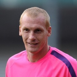 Mathieu: Sulit Gantikan Puyol di Barca