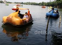 Setu Babakan Diserbu Pengunjung