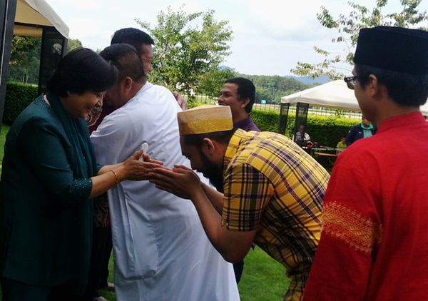 Kehangatan Perayaan Idul Fitri di Bern