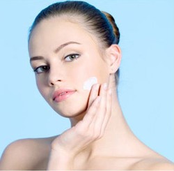 6 Rahasia Dapatkan Kulit Wajah Mulus dan Cerah Seperti Selebriti