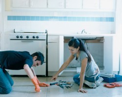 Cara Tepat Ajak Pasangan Rapikan Rumah yang Berantakan Pasca Lebaran