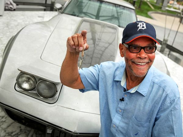 Bertemu dengan Mobil Setelah Hilang 33 Tahun Dicuri Orang