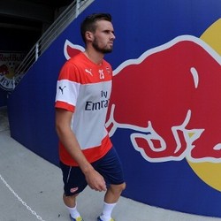 Arsenal Pinjamkan Jenkinson ke West Ham