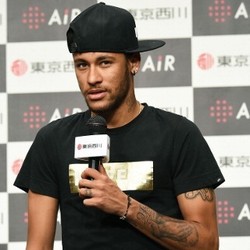 Neymar Targetkan Comeback di Pertengahan Agustus
