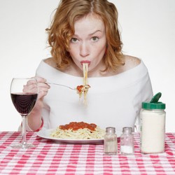 Makan Sepiring Creamy Pasta, Anda Harus Jogging 5 Jam untuk Bakar Kalori