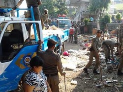 Ini Alasan PKL Nekat Jualan di Lapak Liar Jakarta Timur