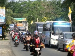 Kemacetan Panjang di Ajibarang Hingga Bumiayu Diprediksi Hingga Besok
