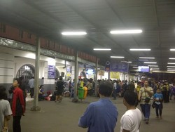 Efek Jembatan Comal Berdampak Pada Lambatnya Kereta Api ke Jakarta