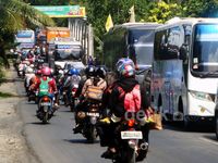 Ajibarang-Bumiayu Macet Parah