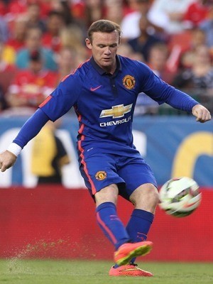 Rooney Merasa Pas dengan Formasi van Gaal