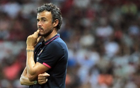 Barca Cuma Imbang Lawan Nice, Enrique Akan Evaluasi Pemain