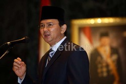 Razia PKL di Monas Ricuh, Ahok: Ini Ada Oknum TNI Terlibat