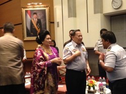 Gelar Halalbihalal, Kemenhub Sediakan Jajanan Kaki Lima