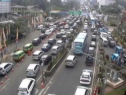 Volume Kendaraan Meningkat, Gadog ke Puncak Diberlakukan Satu Arah