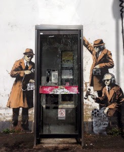 Mural Banksy di Dinding Rumah Dibeli Pengusaha