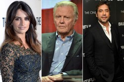 Dukung Perdamaian Gaza, Penelope Cruz Diserang Ayah Angelina Jolie