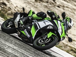Ini Tampilan Ninja 300 Edisi Ultah 30 Tahun
