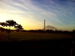 Senja di Jalan Jogja Solo, menikmati keindahan Karya Sang Pencipta Dunia