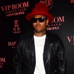 Album X Chris Brown Rilis September