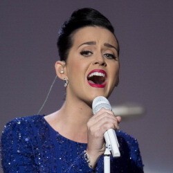 Percaya pada Alien, Katy Perry Ingin Bergabung dengan Illumiati
