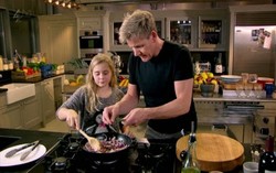 Anak Bungsu Chef Gordon Ramsay Akan Pandu Acara Masak BBC