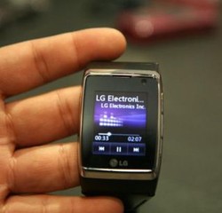 Smartwatch LG Mudah Berkarat