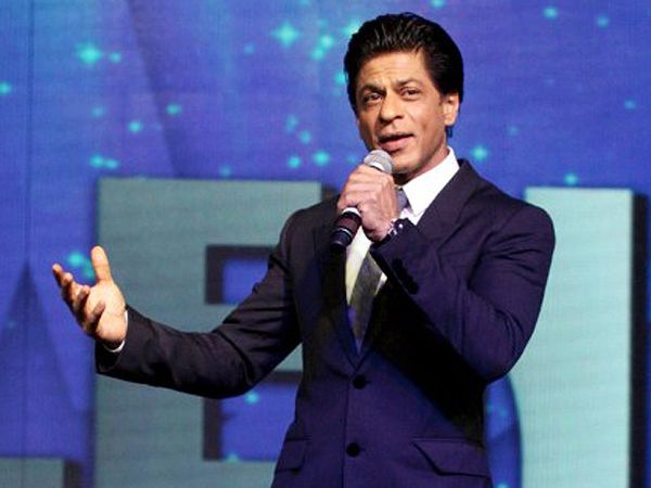 Suit and Tie ala Shahrukh Khan