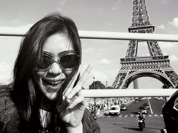 Serunya Syahnaz Liburan di Paris