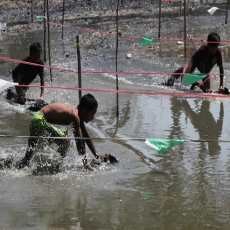 Tradisi Ski Lumpur Usai Lebaran Semakin Ditinggalkan