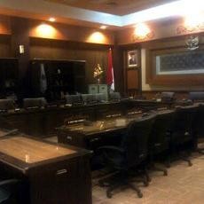 Hari Pertama Kerja Usai Lebaran, Ruang Komisi Anggota DPRD Jatim Melompong