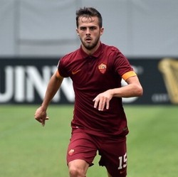 Pjanic: Skuat Roma Musim Ini yang Terkuat