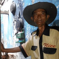 Cerita Engkong Sukri Bertahan Hidup dalam Derasnya Arus Ibukota