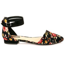 Linea Diskon Hingga 60%, Sepatu Heels Mulai dari Rp 250 Ribu