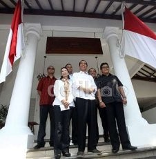 Kantor Transisi Dianggap Terobosan, Jokowi Makin Siap Pimpin Pemerintahan