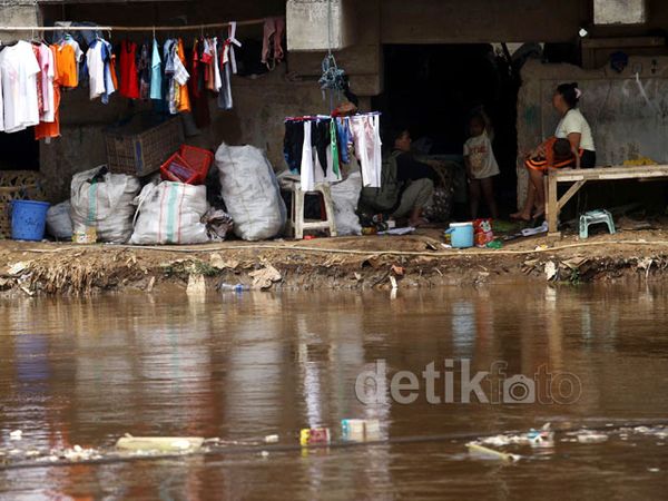 Angka Kemiskinan di DKI Meningkat