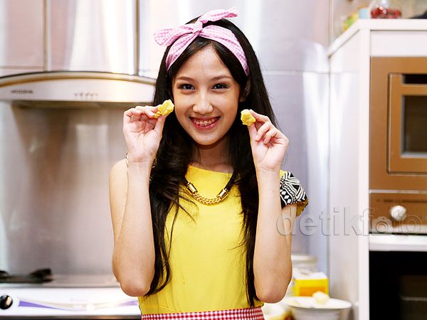 Tamara Tyasmara si Manis yang Hobi Bikin Kue